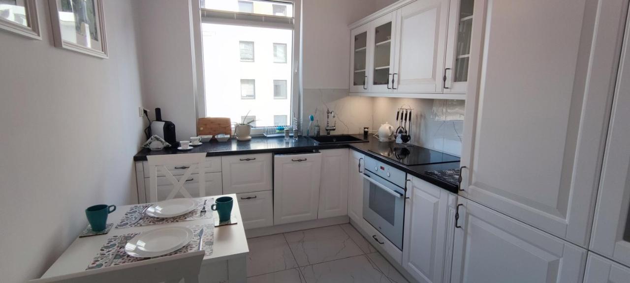 Labo Apartment Fort Wola Varšava Exteriér fotografie