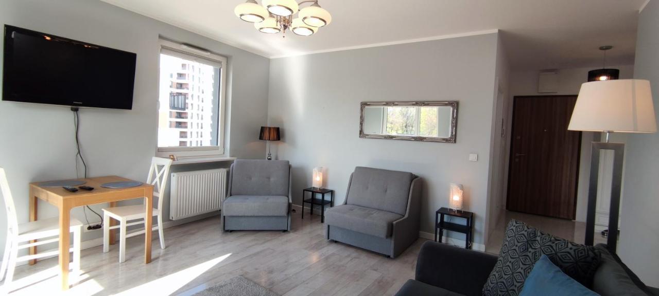 Labo Apartment Fort Wola Varšava Exteriér fotografie